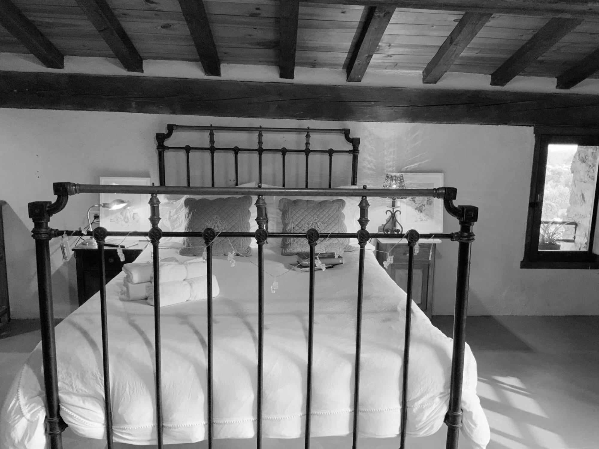 La Grulla Gris Guest House Perales del Puerto Luaran gambar